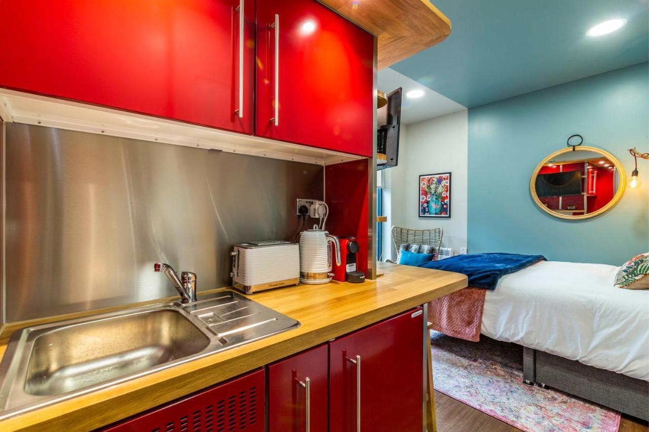 Romantic Getaway Studio Pods Close To City Centre With Free Wifi Derby Eksteriør bilde