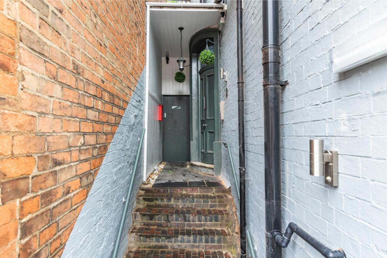 Romantic Getaway Studio Pods Close To City Centre With Free Wifi Derby Eksteriør bilde