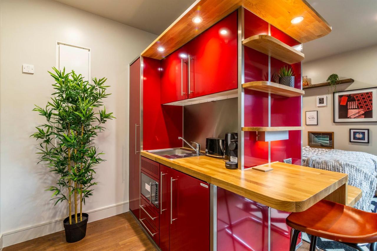 Romantic Getaway Studio Pods Close To City Centre With Free Wifi Derby Eksteriør bilde