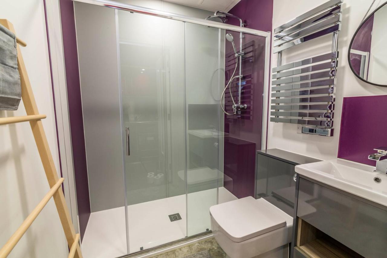 Romantic Getaway Studio Pods Close To City Centre With Free Wifi Derby Eksteriør bilde